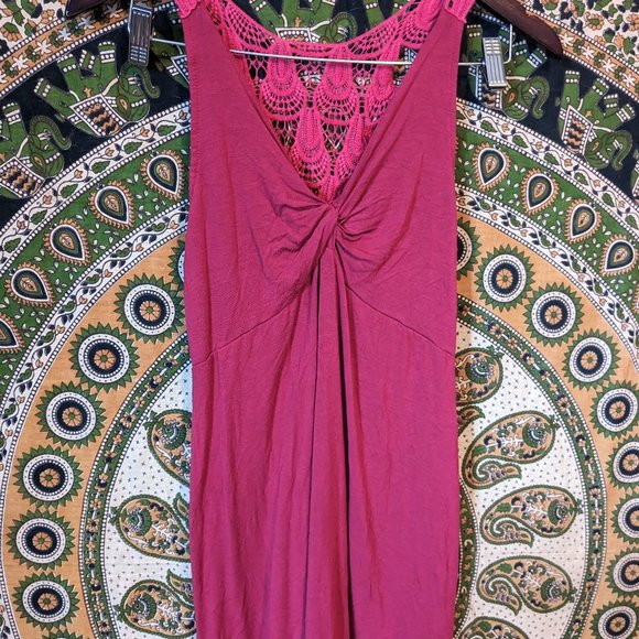 Super stretchy, beautiful back, bust accentuating mini-dress - Picture 1 of 2